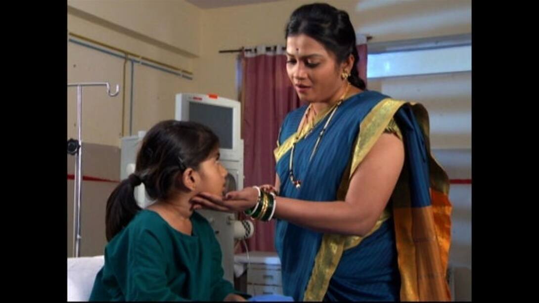 Bhumika pleads with Sanjay