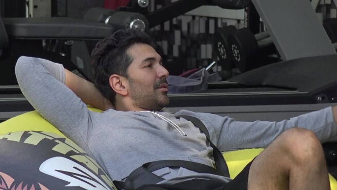 Watch Discussing Energy Consumption! Video Online(HD) On JioCinema