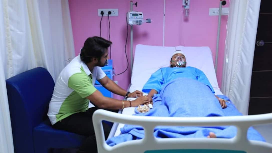 Harsha prays for Bhuvi's recovery