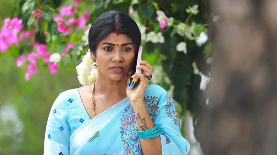 Samundeeshwari gives instructions