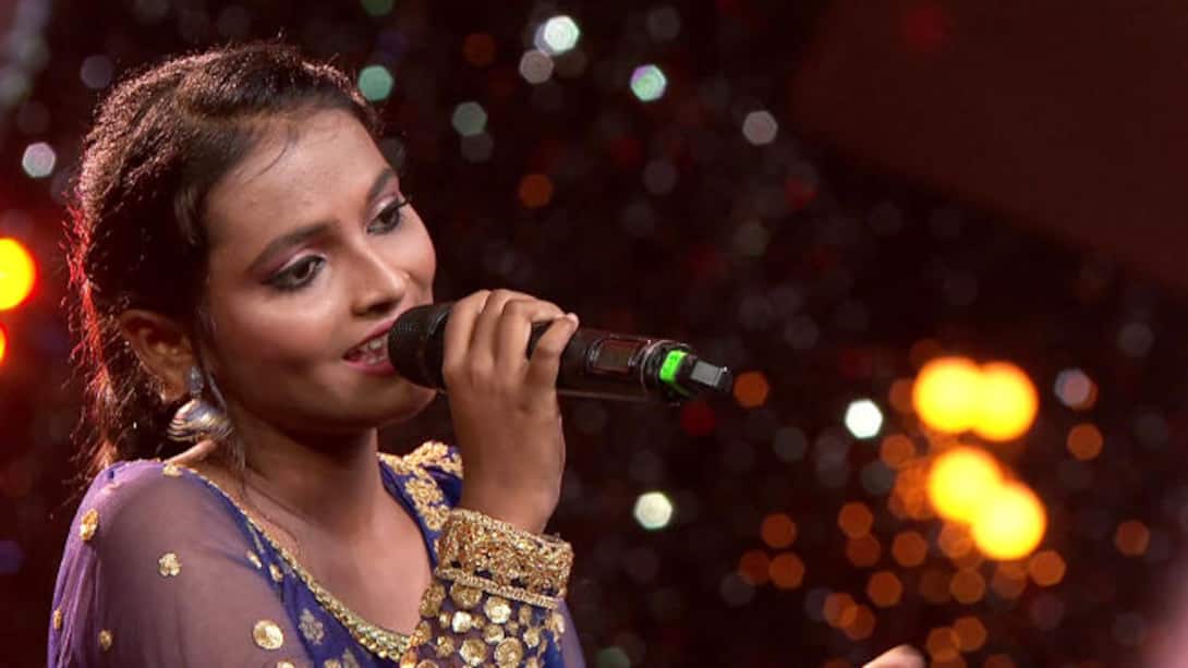 Kalyani performs a classic song