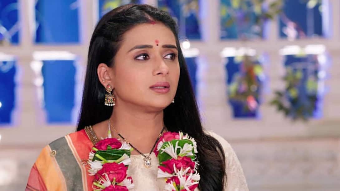 Simar returns to her family