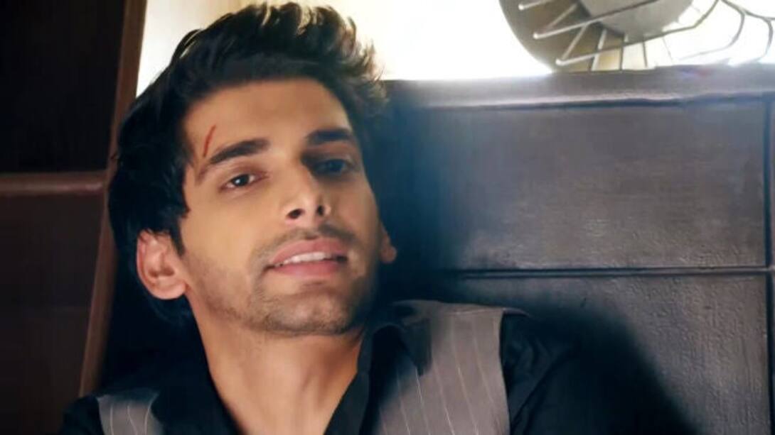 Ishaan suffers an injury