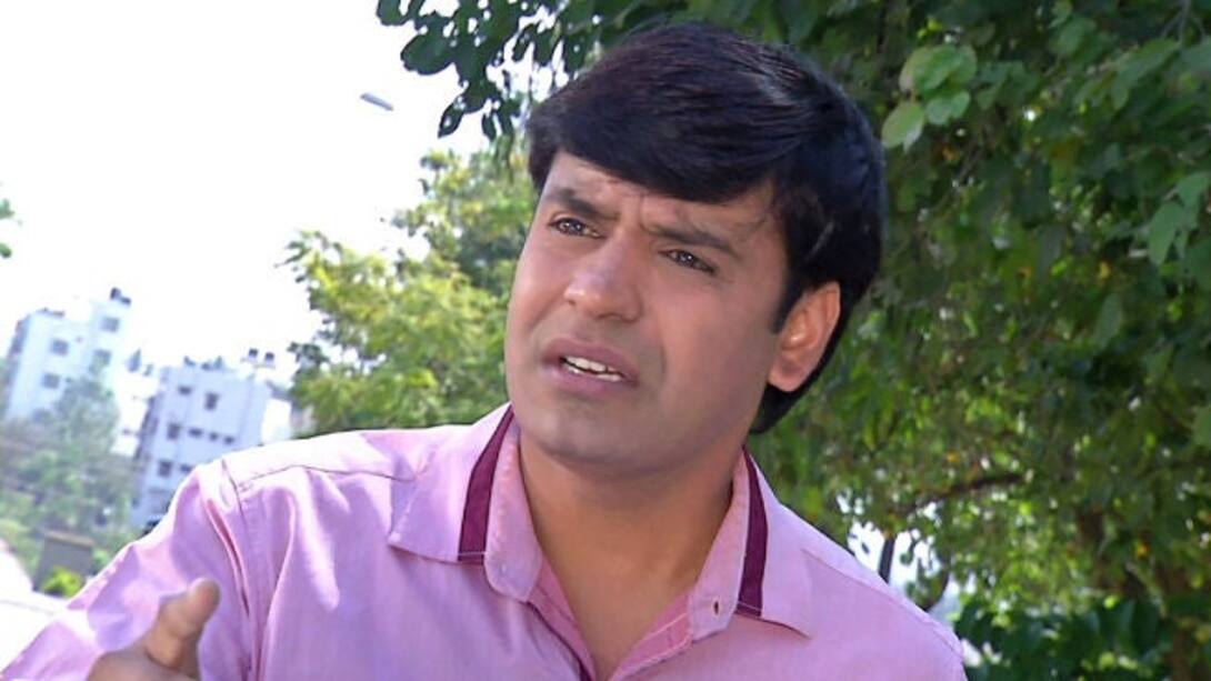 Sanjay is shocked to see Akash