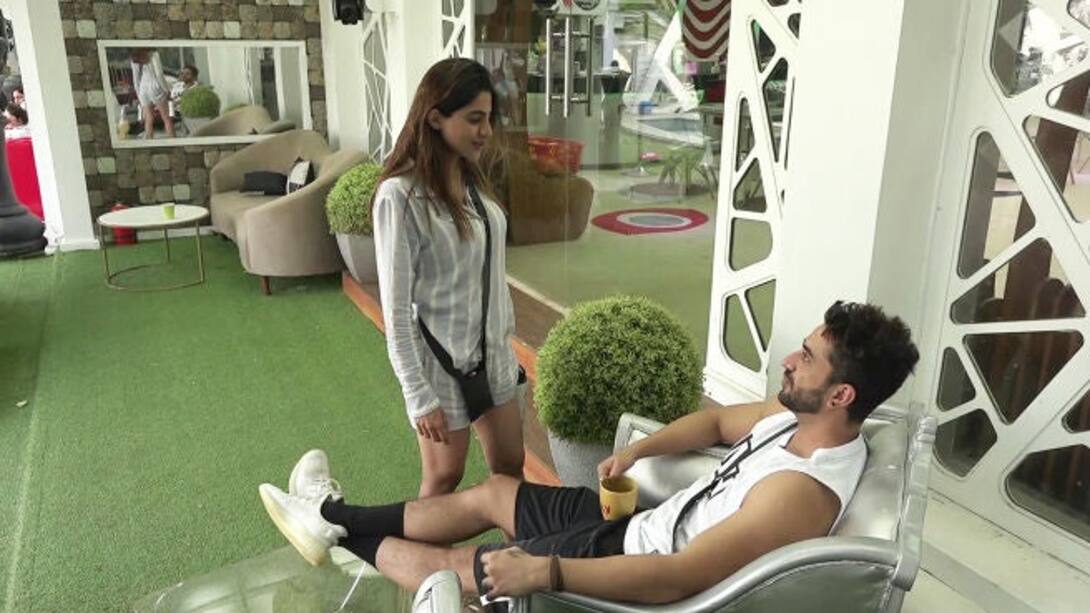 Nikki-Aly's sweet chit-chat!