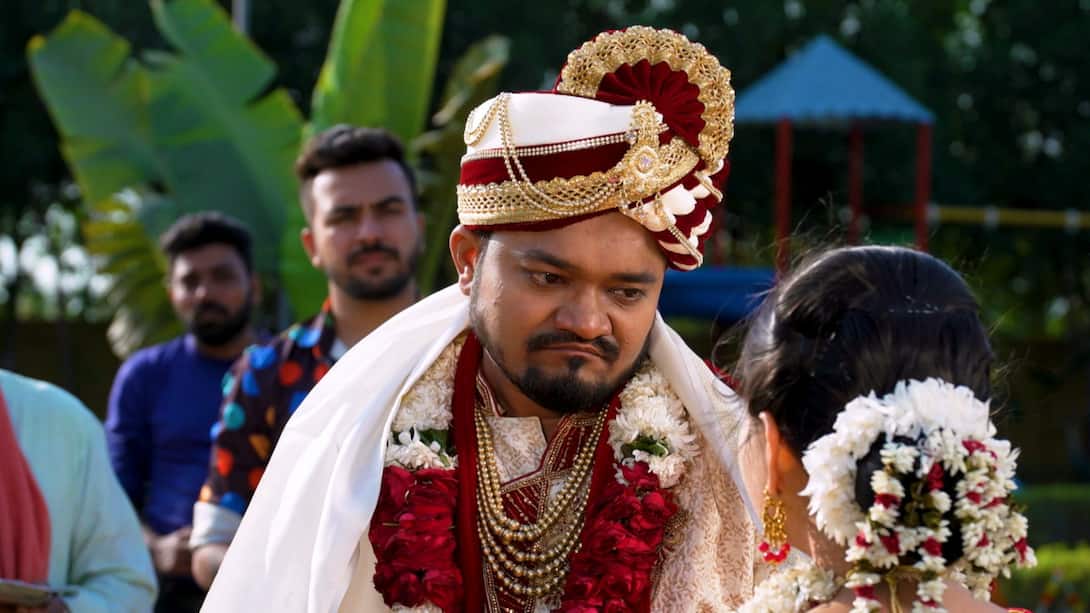 Lokesh forcefully marries Nandini