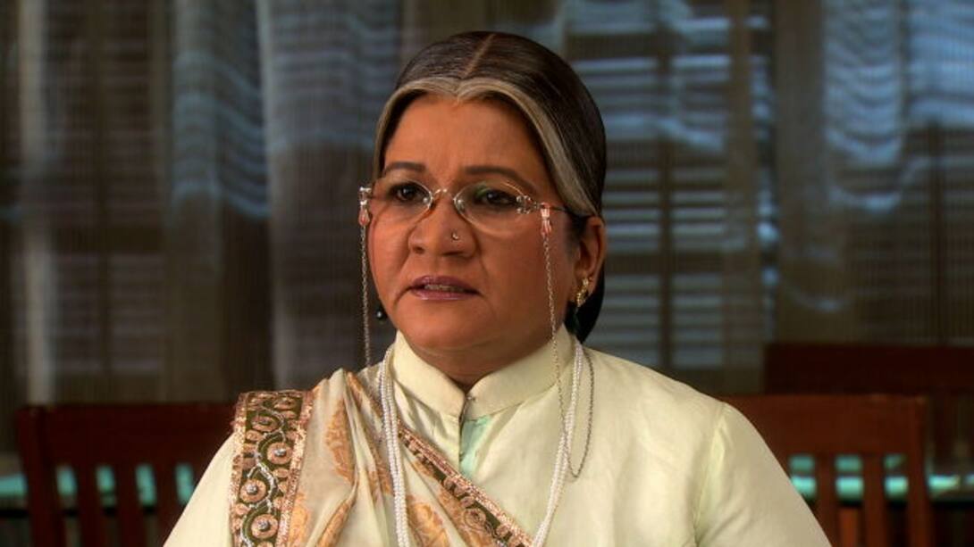 Watch Muddu Bangara Season 1 Episode 443 Sumitra Notices Mukta With