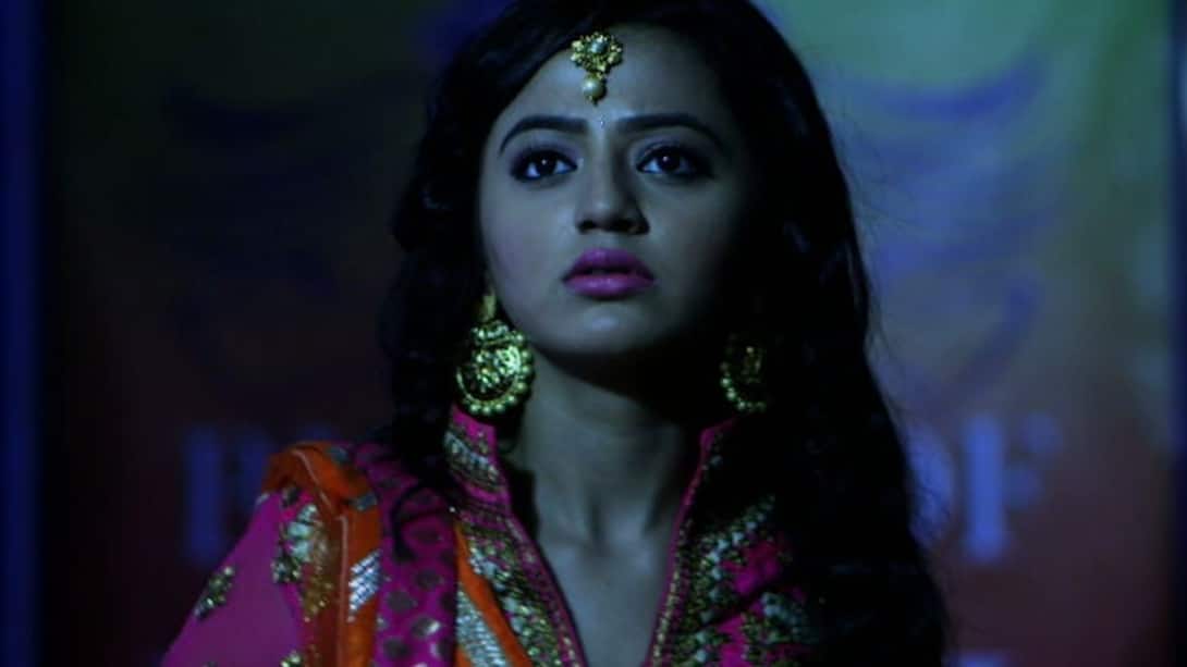 Katha finds out about Kavita