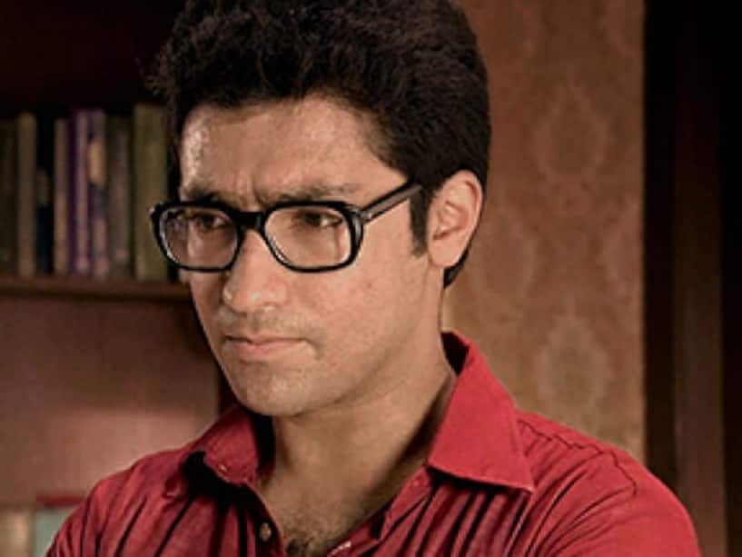 Byomkesh finds a clue