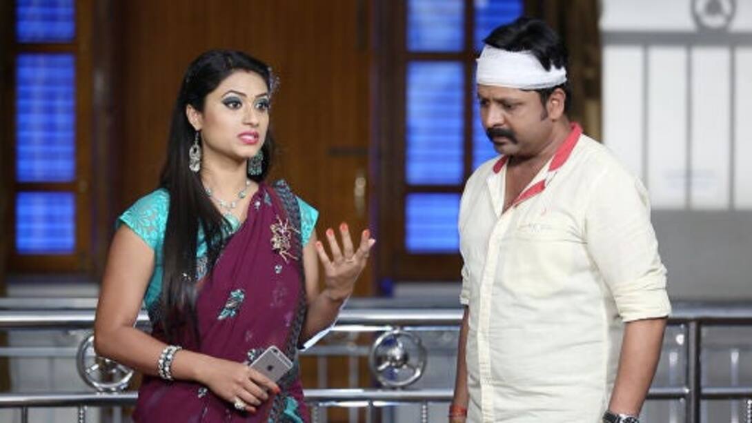 Bhavani provokes Vijay