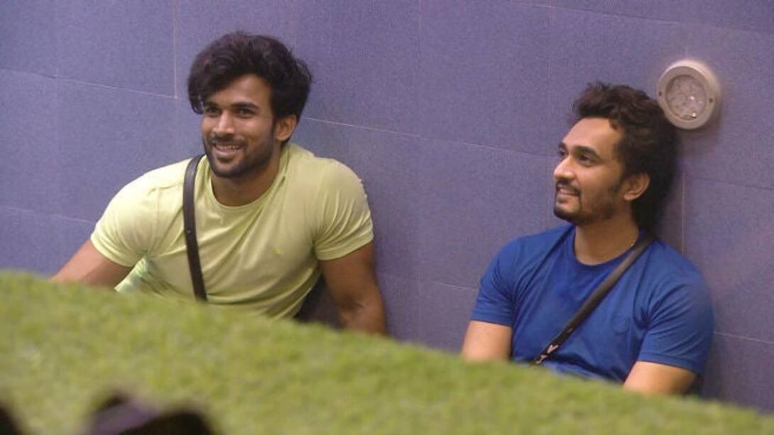 All eyes on Vikas