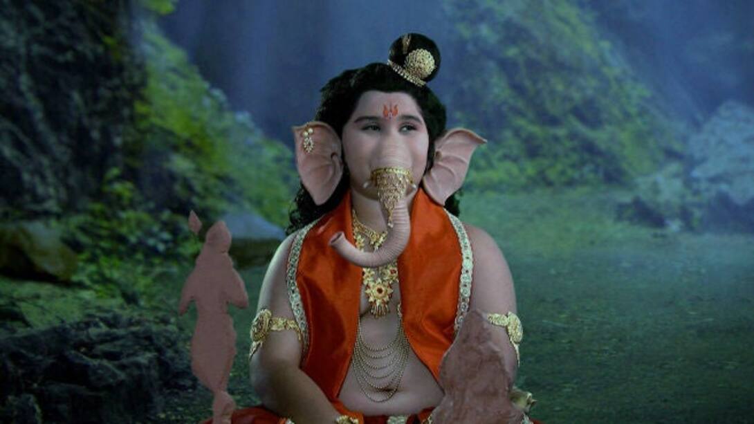 Ganesha consoles Karthikeyan