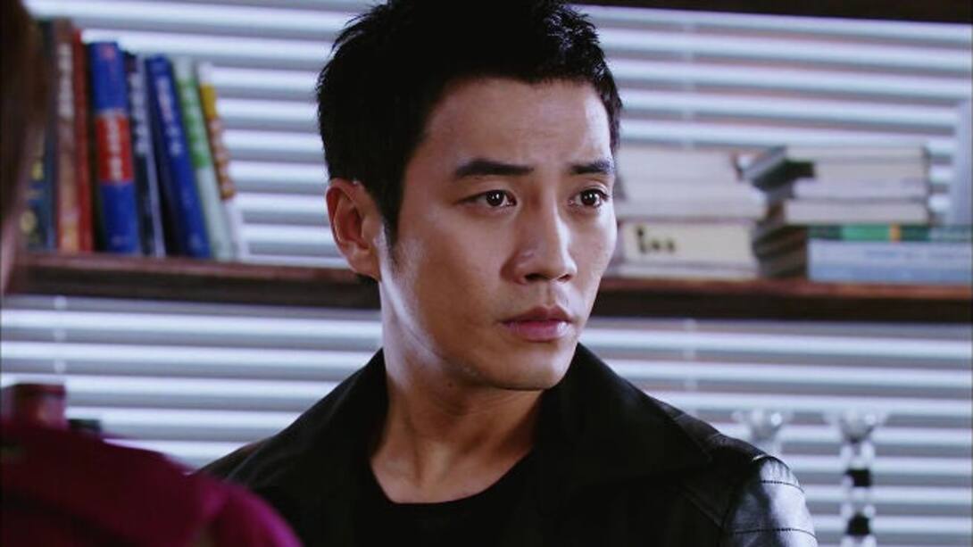 Ji-Hoon receives an intriguing lead