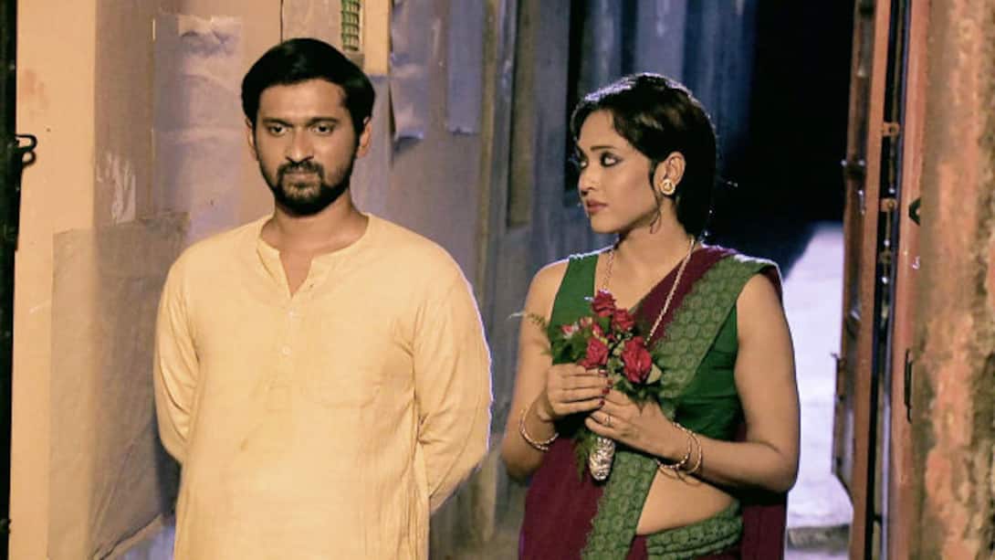 Rokter Daag: A possible love triangle