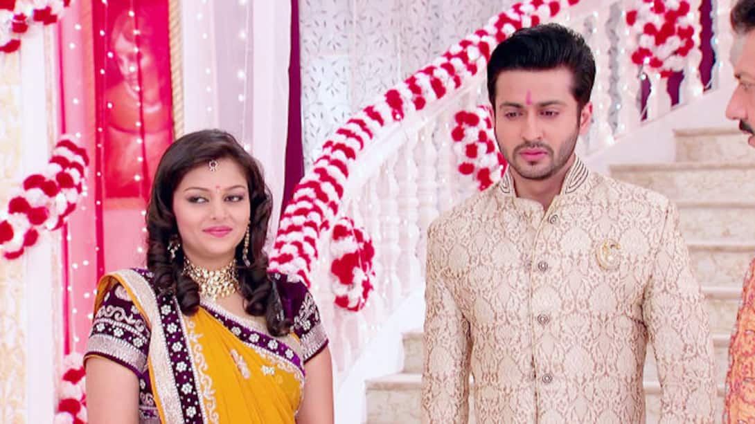 Prem refuses to accept Surbhi as his wife.