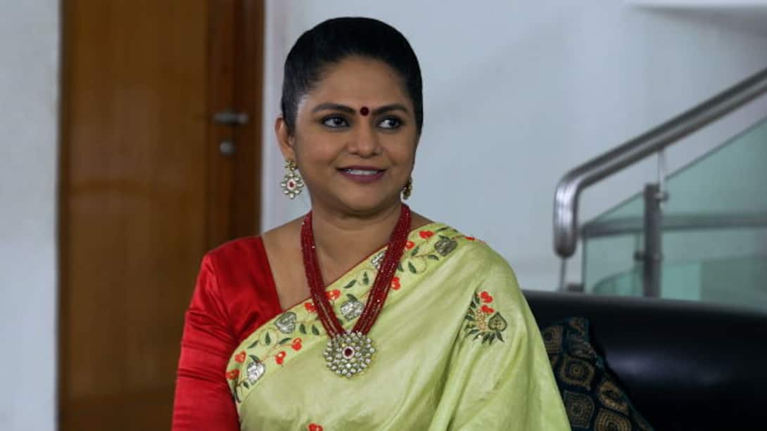 Suvarna wishes luck to Priyanka