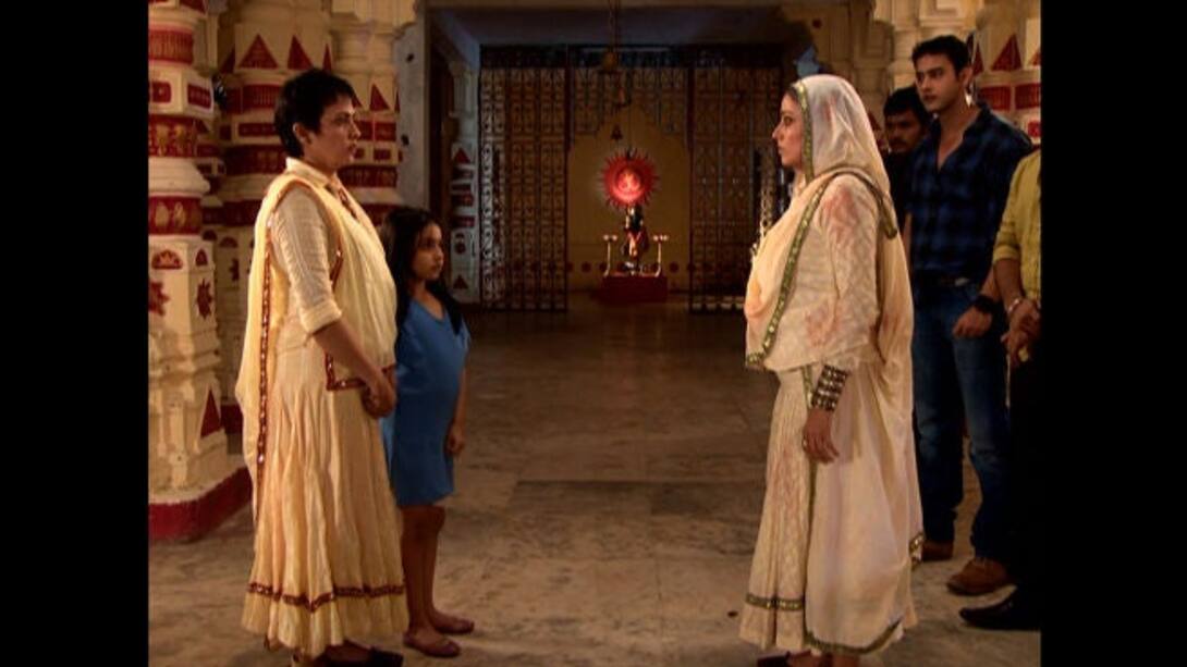 Bhagwani meets Anjali
