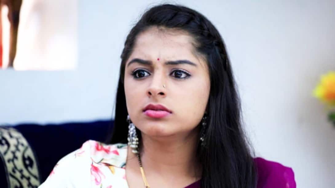 Raashi learns about Sarika's past