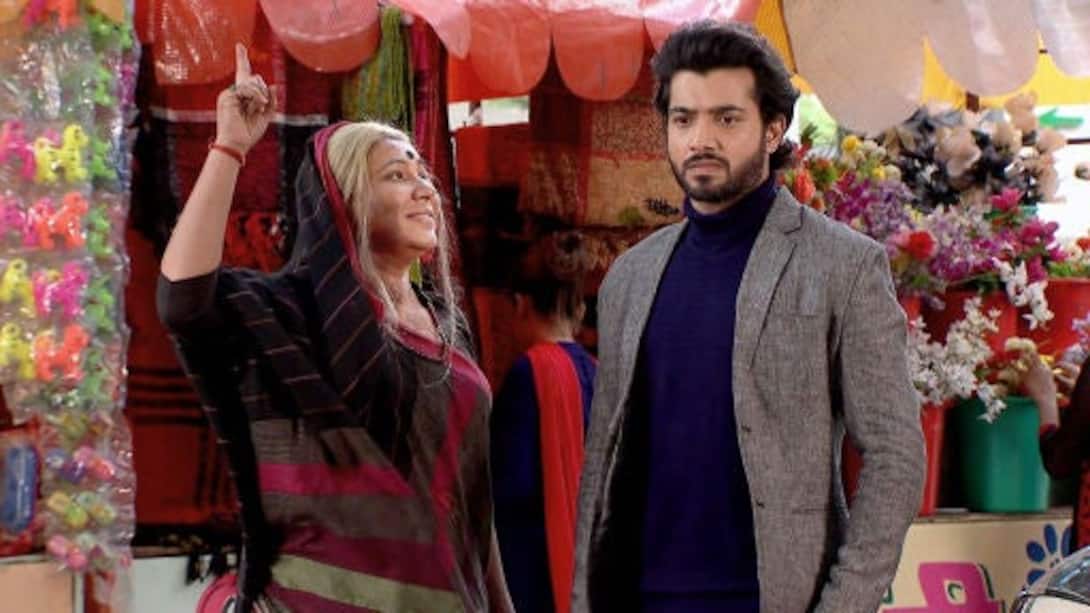 Katyani reminds Tanuja of her past