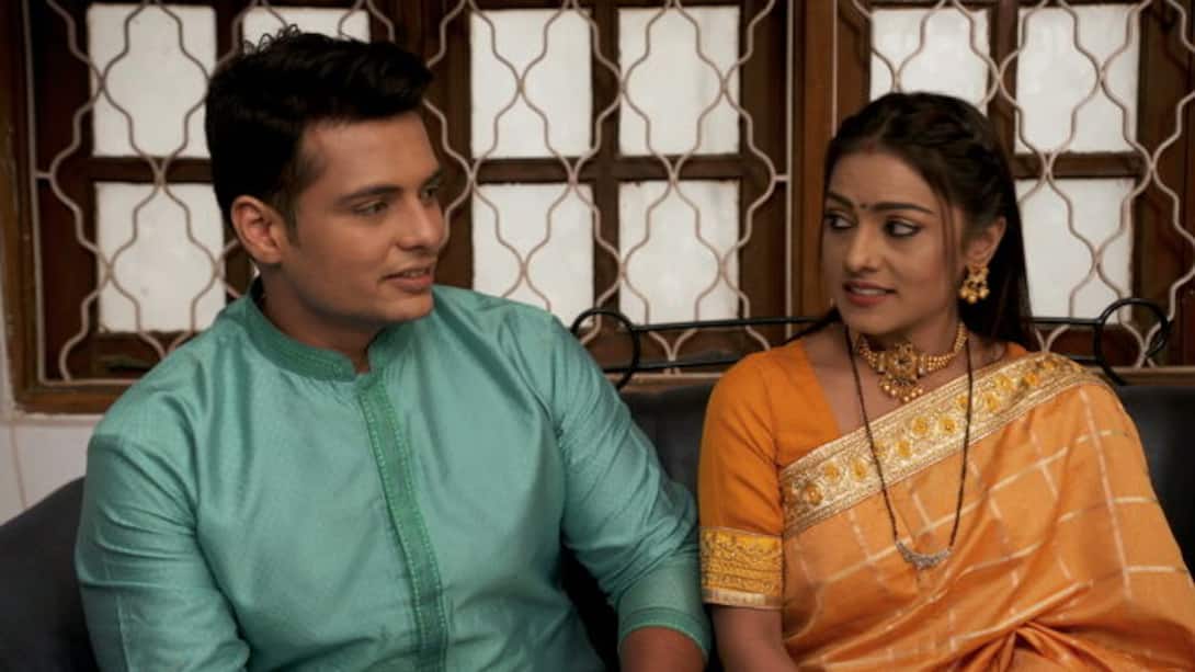 Rudra and Dhara visits the family