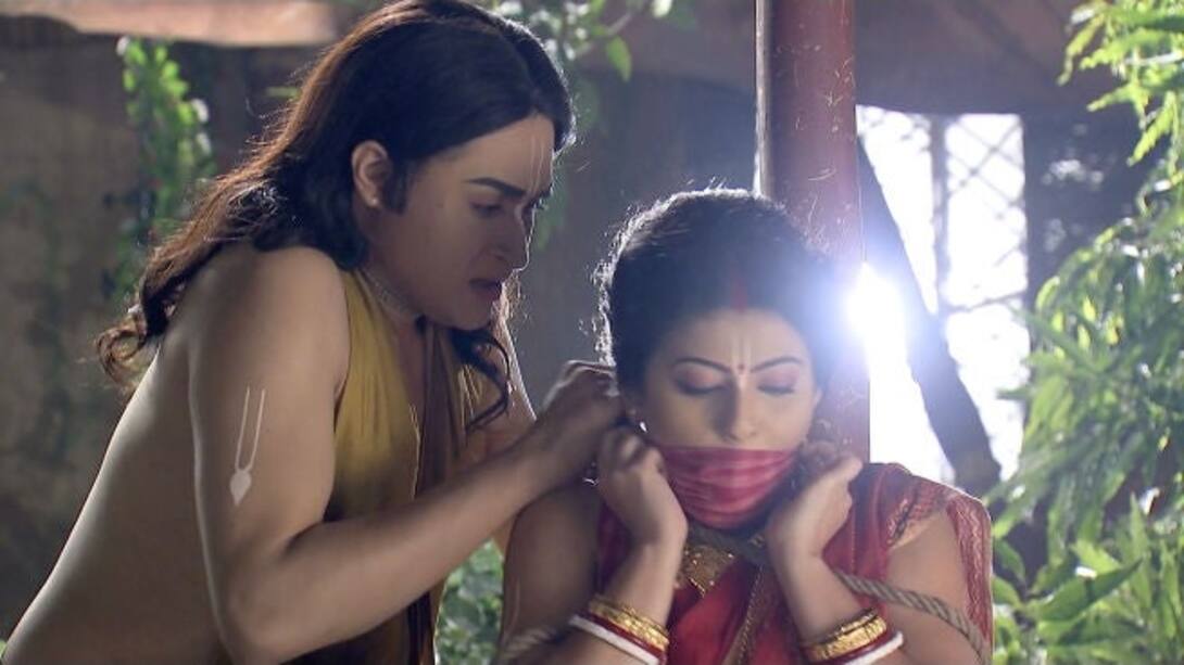 Nimai to Lakhipriya's rescue