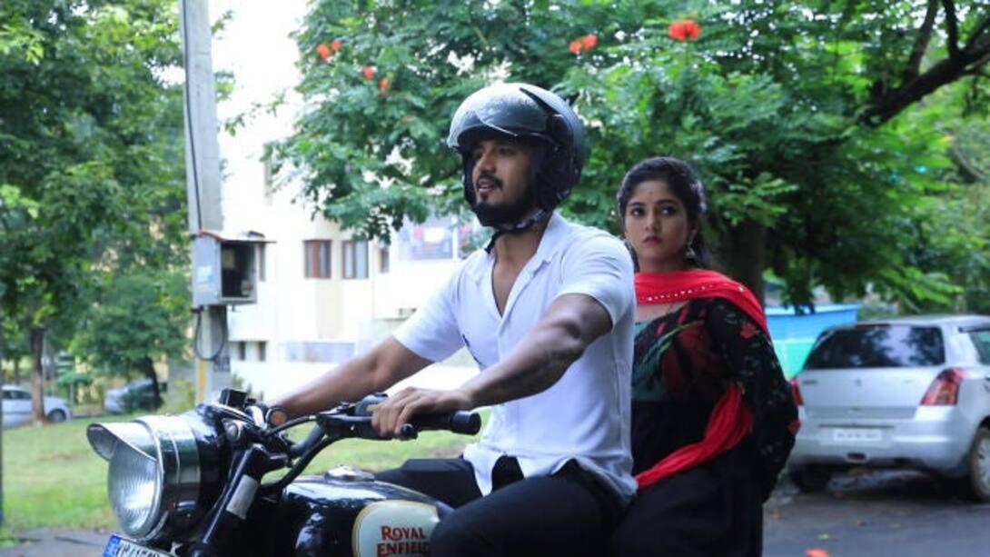 Vijay-Geetha's quirky ride