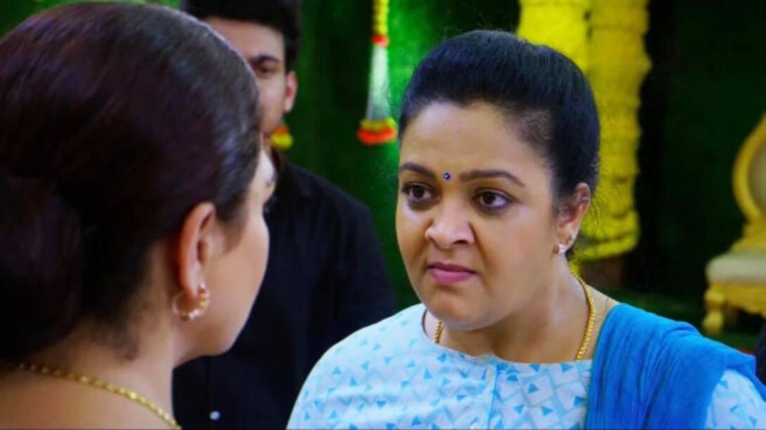 Anjali shows her true colours