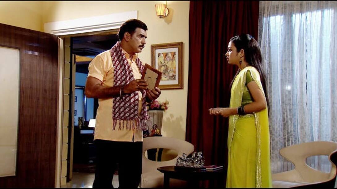 Raghu finds proof against Satyajit and Sayli