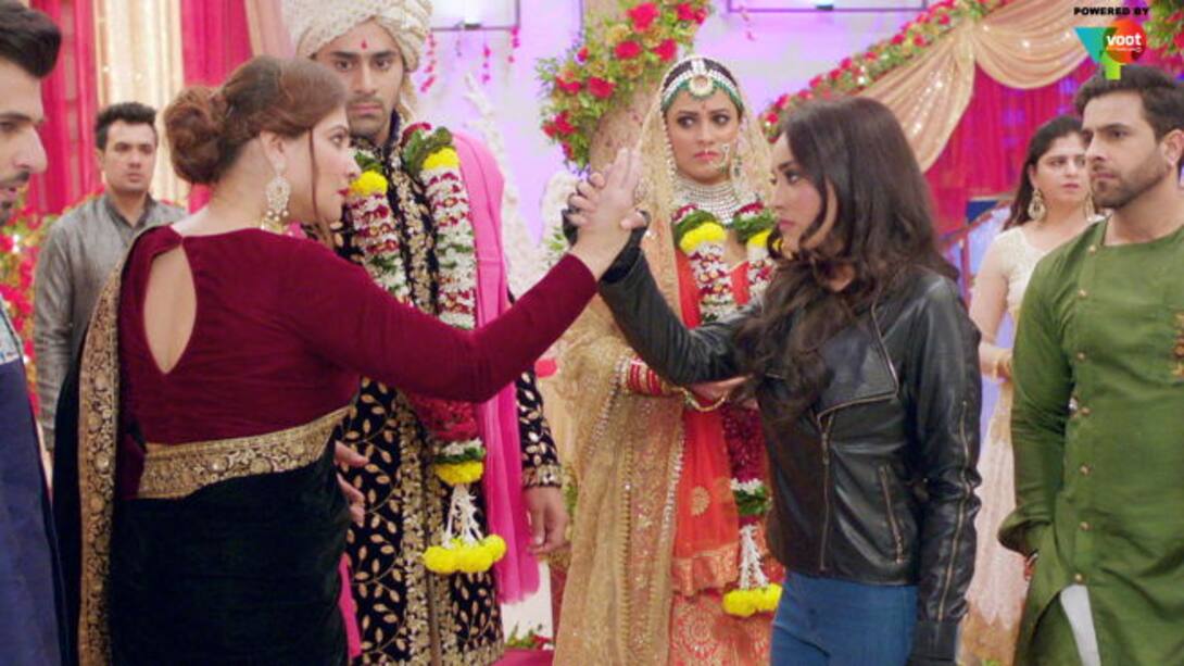 Bela fights for Mahir's love