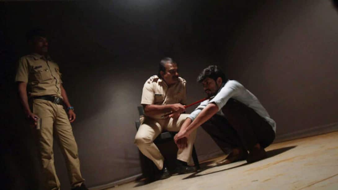 Abhimanyu is tortured