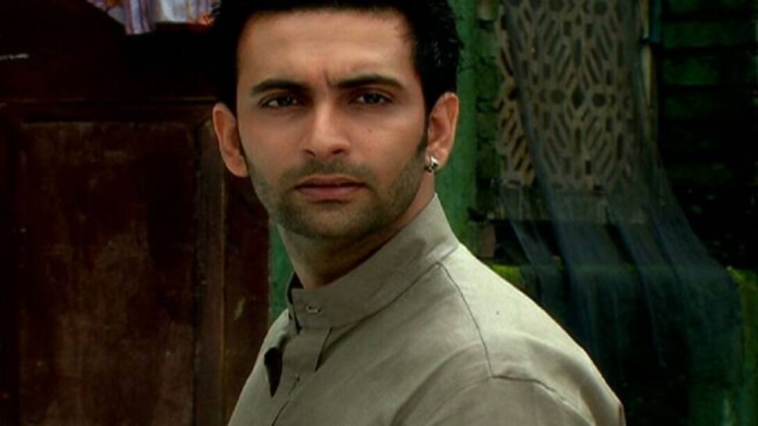 Watch Muddu Bangara Season 1 Episode 345 Veer Can Feel Iccha's