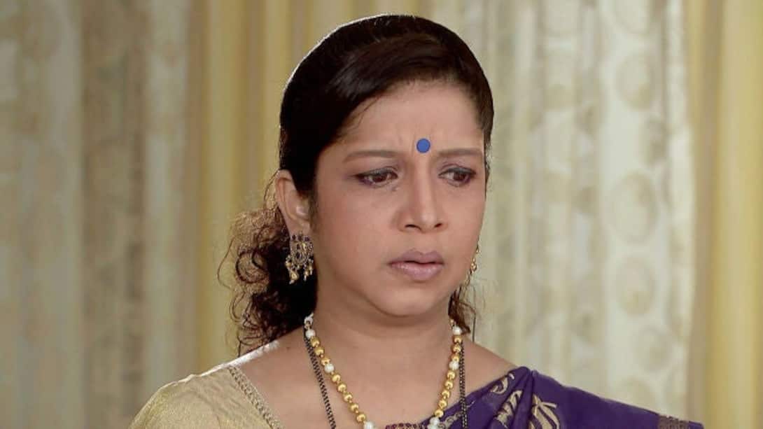 Anamika apologises to Sunandha