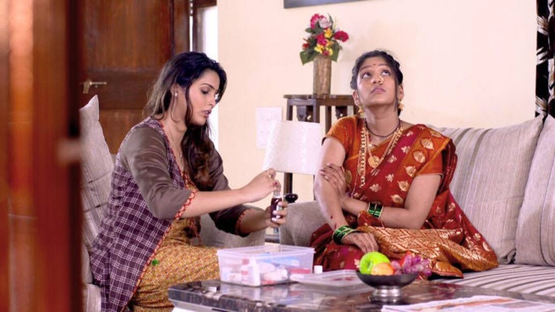 Watch Laxmi Sadaiv Mangalam (Marathi) Season 1 Episode 35 : Aarvi Meets ...