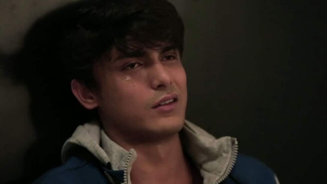 Dhruv expresses his anguish to Alya