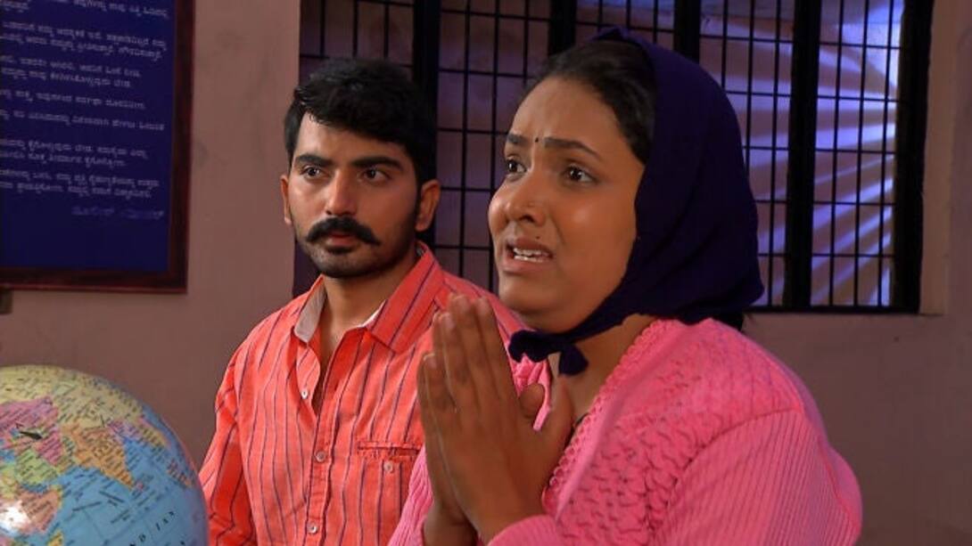 Bhumika and Arjun go to police station