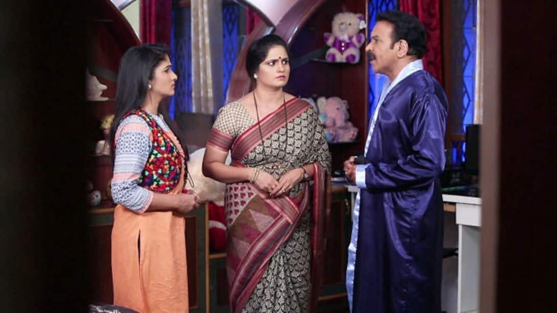 Watch Om Shakthi Om Shanthi Season 1 Episode 116 : Nithya Is In A ...