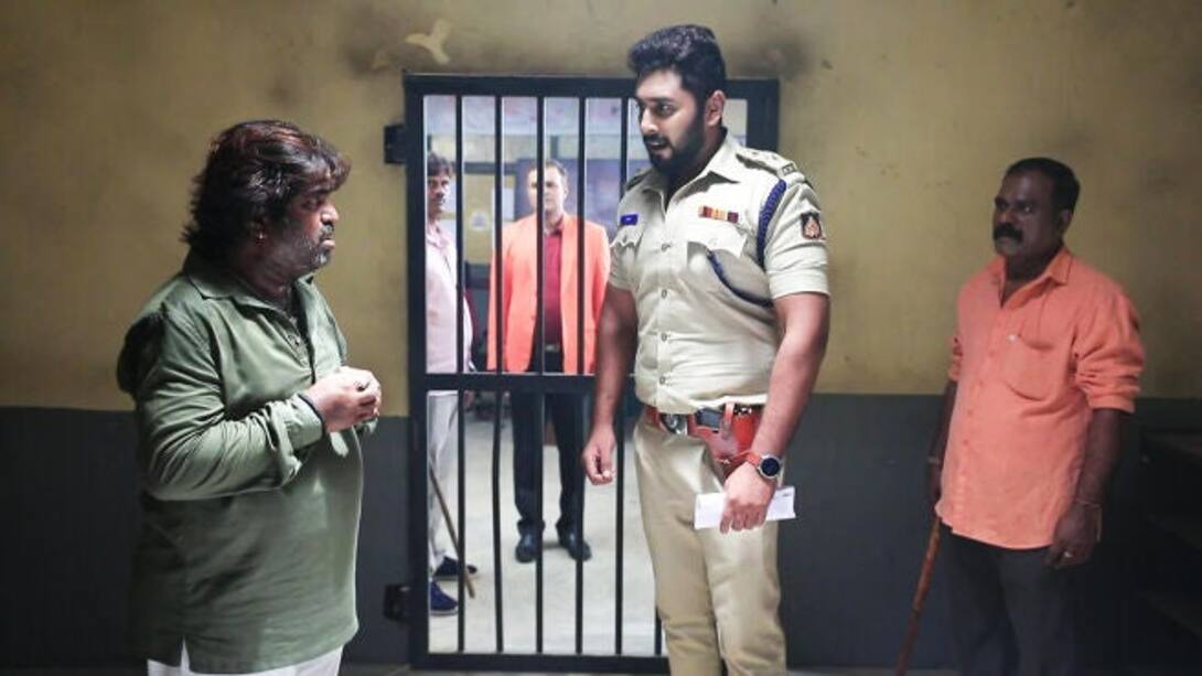Rajeev interrogates Bomb Shankara