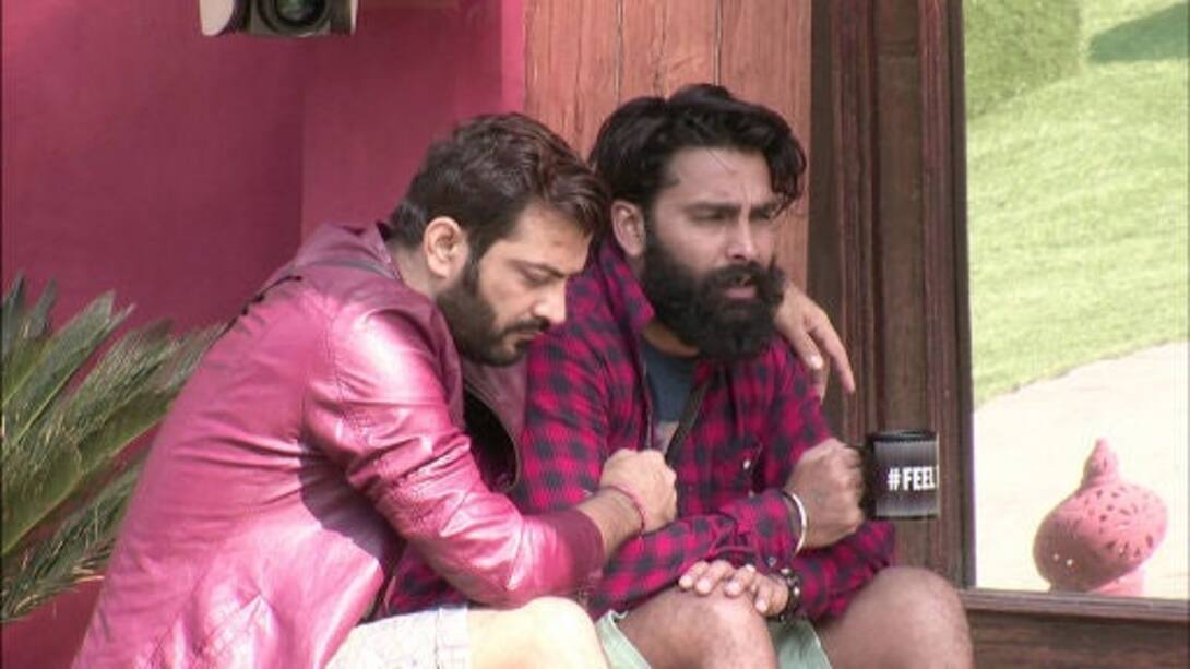 Day 8: Manveer annoyed with Om Swami Ji