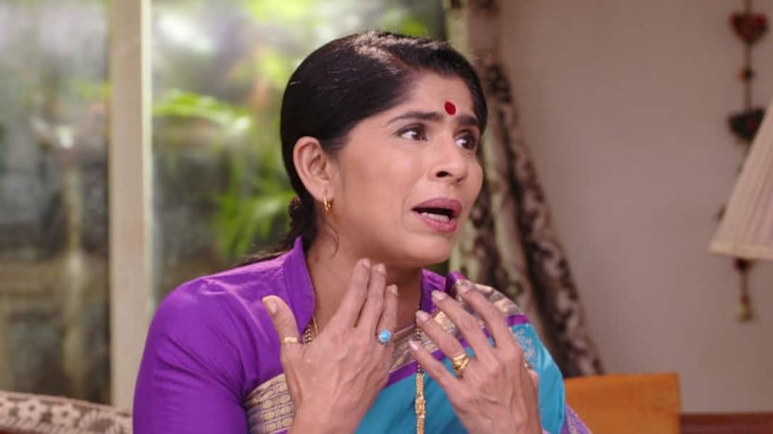 Vasudha begs Amruta's parents