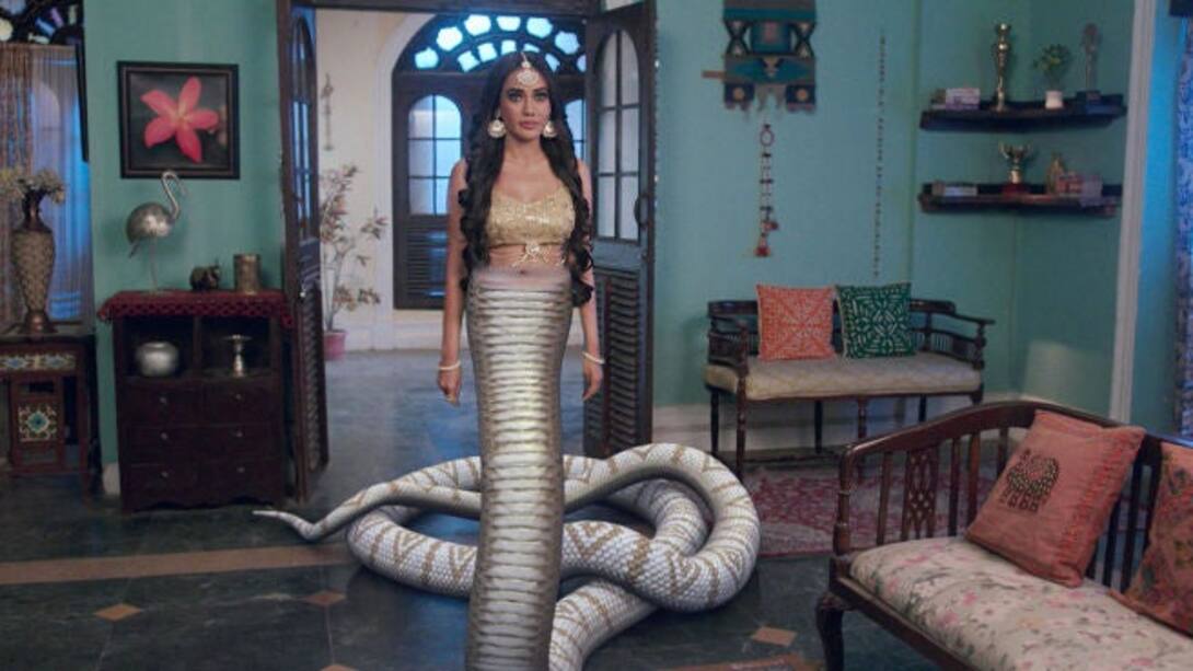 Meena reveals her true form!