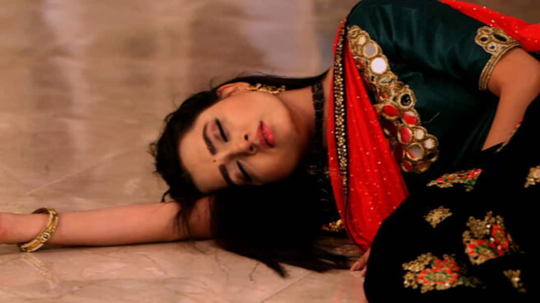 Kahini gets unconscious