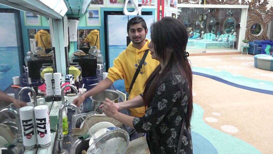 Deepak upset with Dipika?