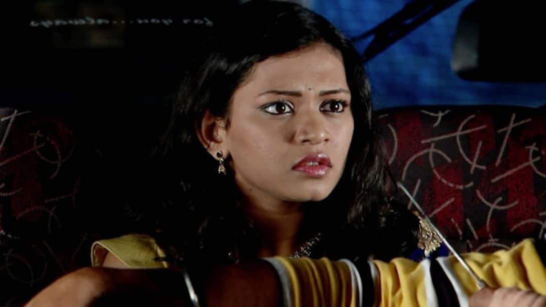 Ankita escapes from Anirudh