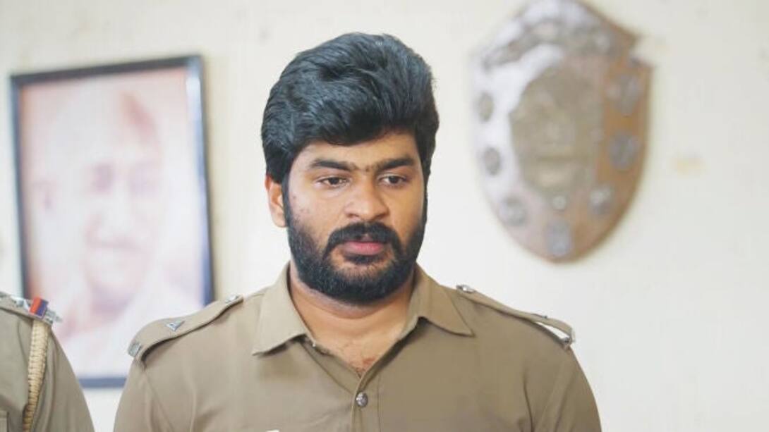 watch-kumaran-gets-an-earful-video-online-hd-on-jiocinema