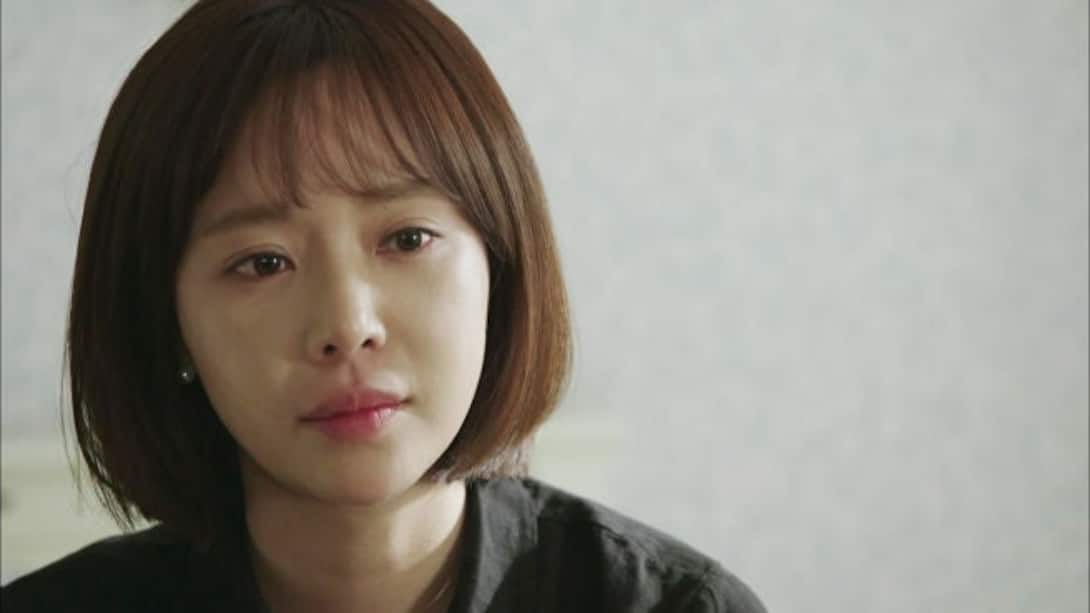 Oh Ri-Jin in a pensive mood