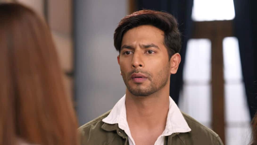 Yohan catches Sejal snooping around