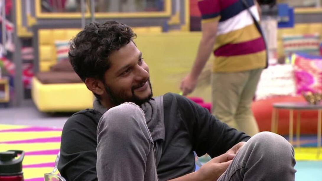 Watch Rakesh's Funny Commentary Video Online(HD) On JioCinema