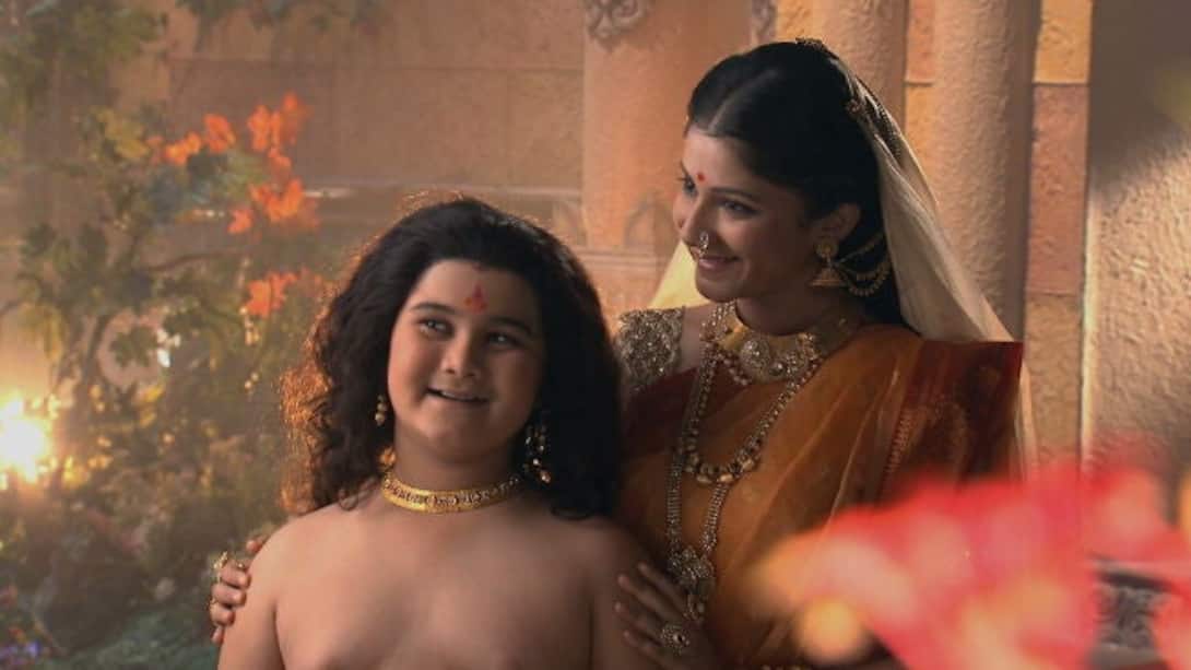 Parvati introduces Vinayaka to everybody