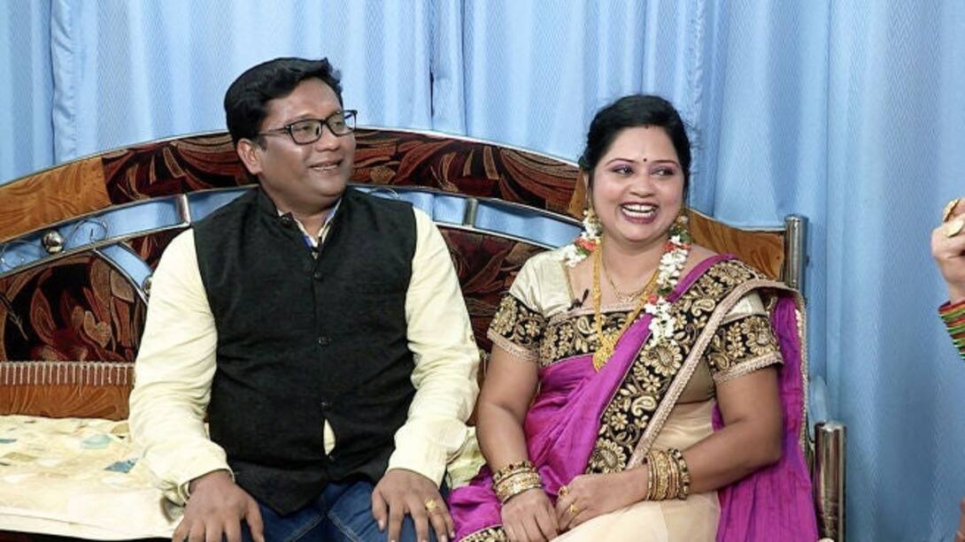 A hilarious marriage story!