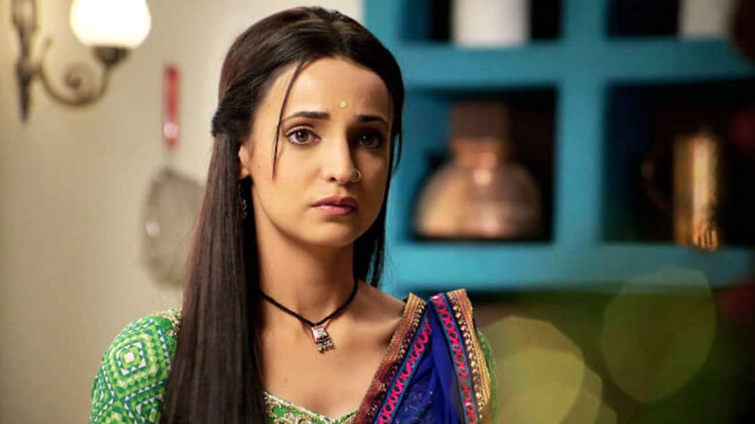 RUDRA HELPS PARVATI IN THE KITCHEN